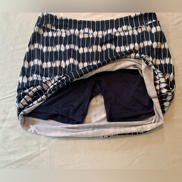 Seg’ments stretchy skort XL - Picture 3 of 9